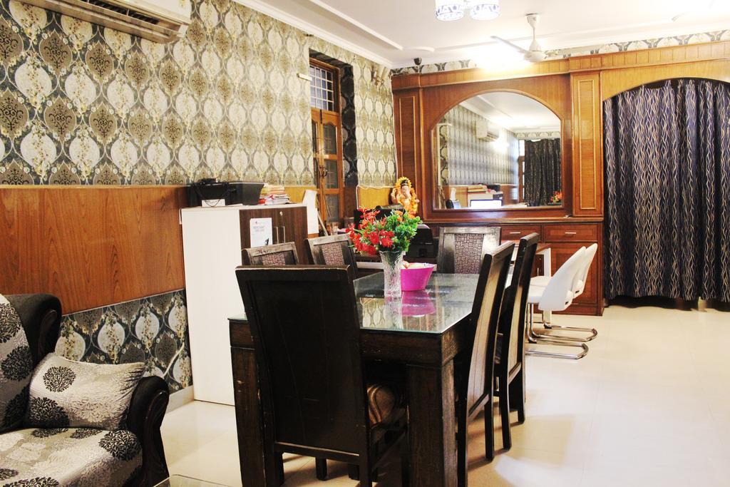 Hotel Delhi Marine Club C6 Vasant Kunj New Delhi Ngoại thất bức ảnh